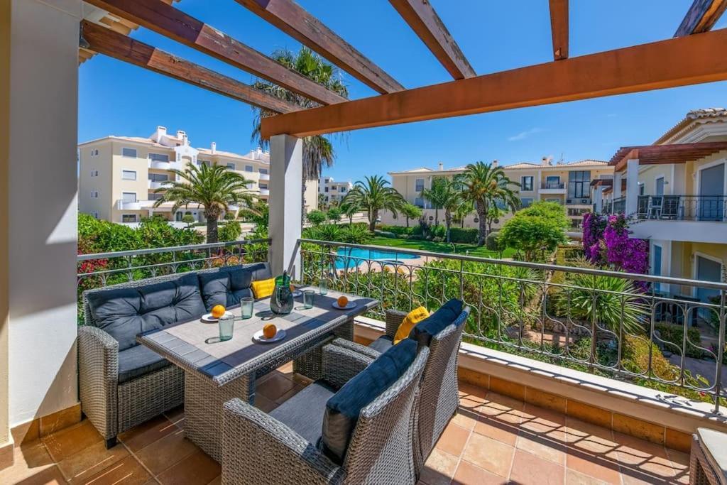 Apartamento Casa Palmeira